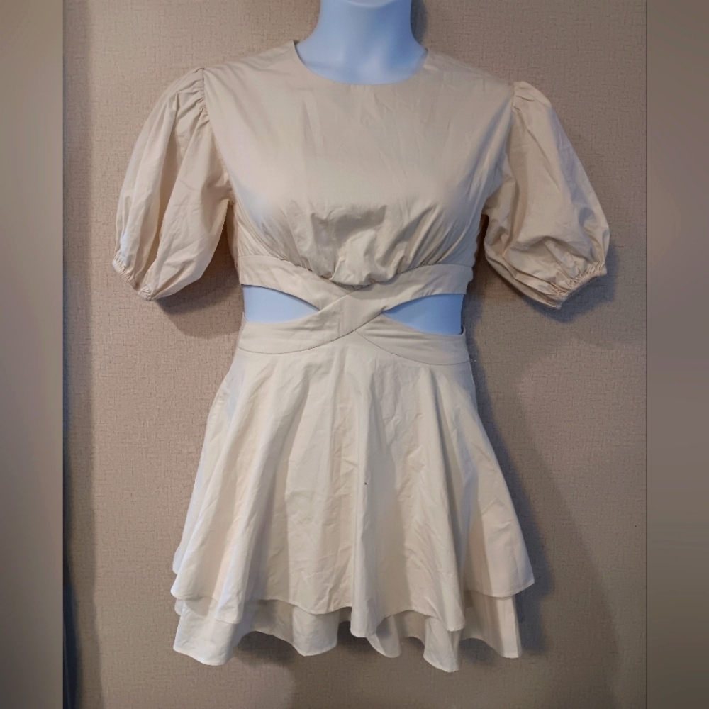 LUCCA WHITNEY PUFF SLEEVE CUTOUT DRESS-IVORY Size Xs